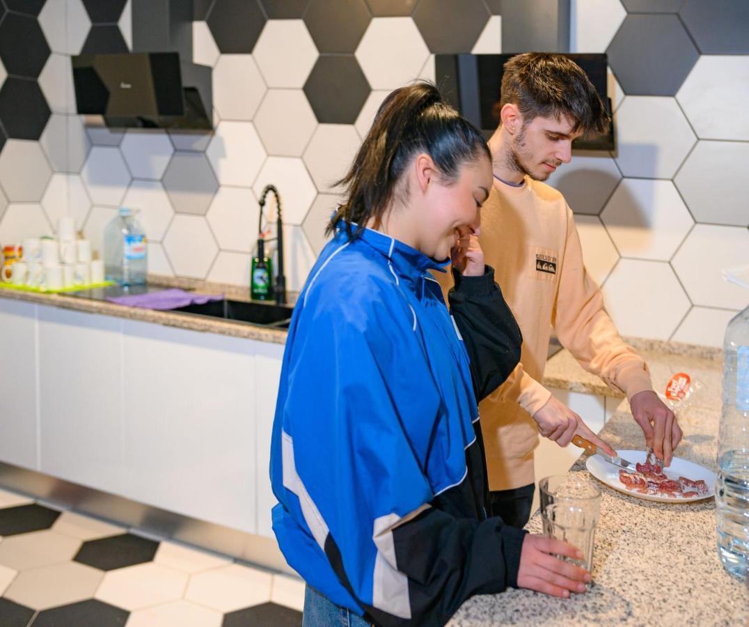 Vad Hostel Alicante - Youth Hostel Age Limit 18-49 Екстериор снимка