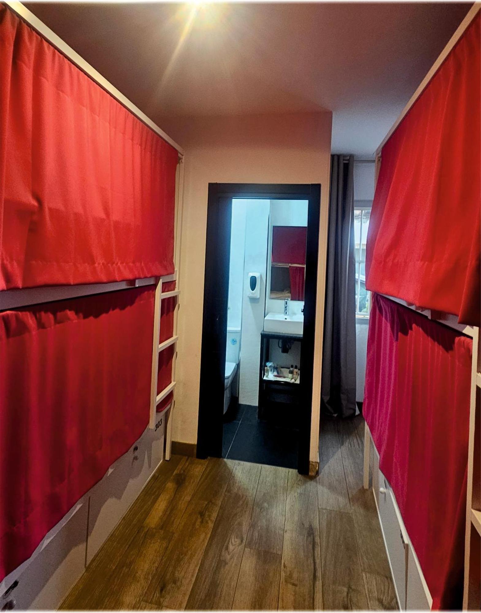 Vad Hostel Alicante - Youth Hostel Age Limit 18-49 Екстериор снимка